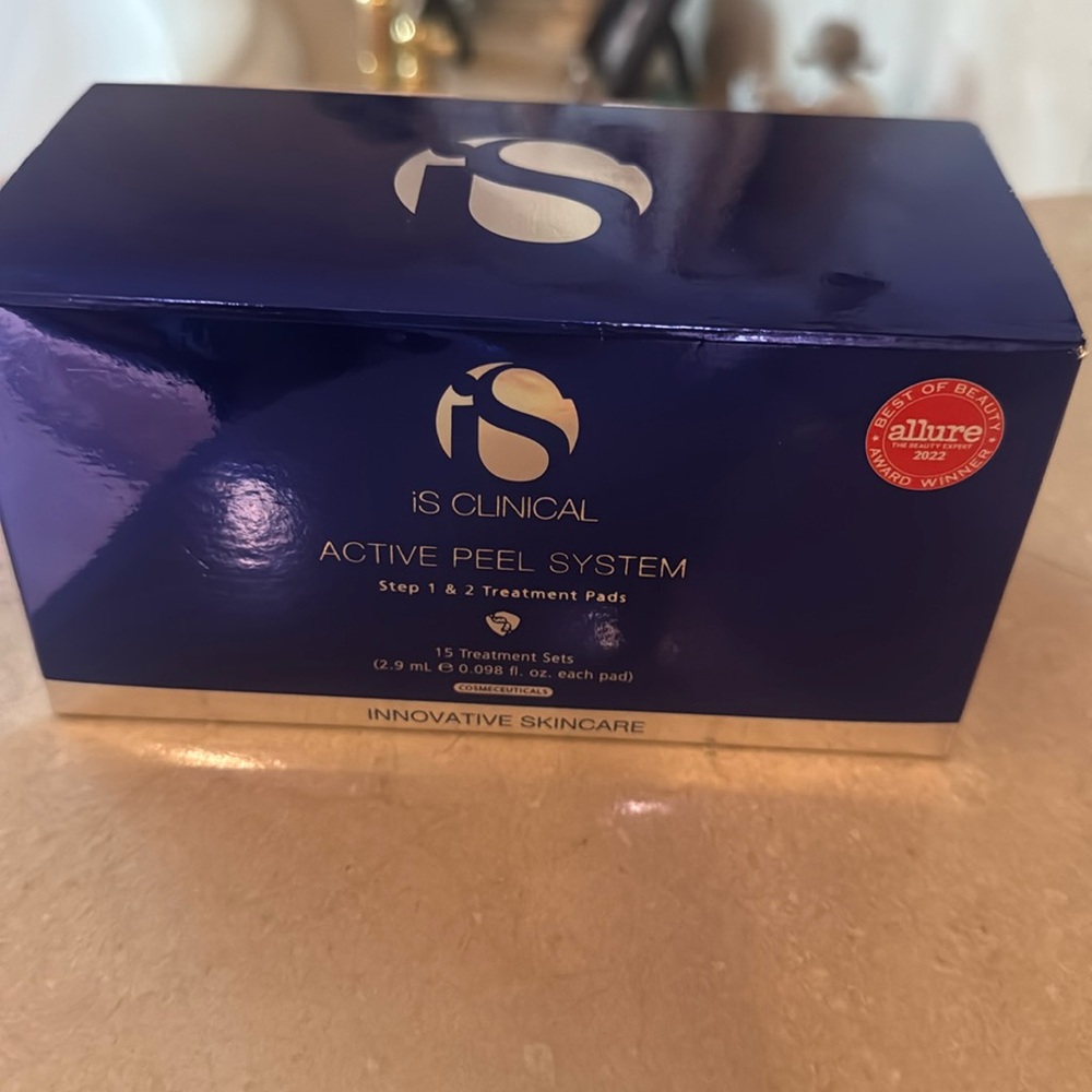 IS CLINICAL ACTIVE PEEL SYSTEM